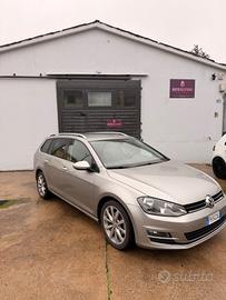 Volkswagen Golf Variant 2.0 TDI DSG Highline BlueM