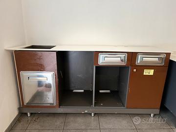 Mobile per bar