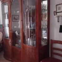 Mobile in radica di noce