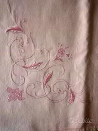 tovaglia di bisso rosa