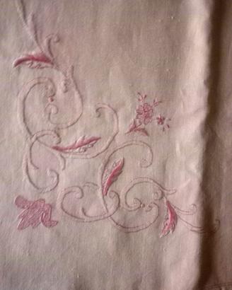 tovaglia di bisso rosa
