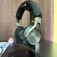 Cuffie Corsair Virtuoso con Corsair ST100 RGB Port