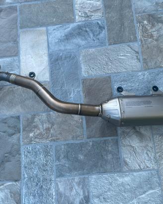 Akrapovic