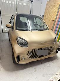 Smart fortwo Eq gold 2023-35000km