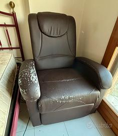 Poltrona elettrica alza persone