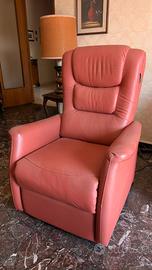 Due poltrone sanitarie DONDI in vera pelle