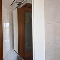 Mobile bagno con specchio