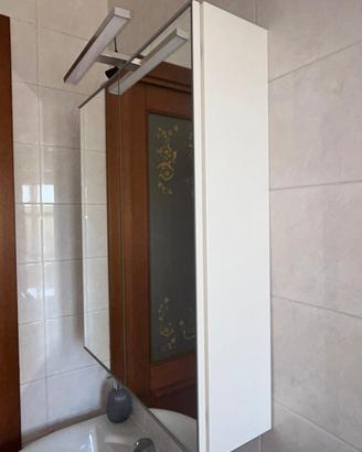Mobile bagno con specchio