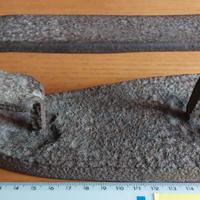 Ferro da stiro vecchio antico '800/'900 in ghisa