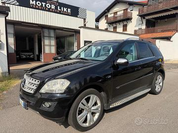 MERCEDES-BENZ ML 350 BlueTEC Sport