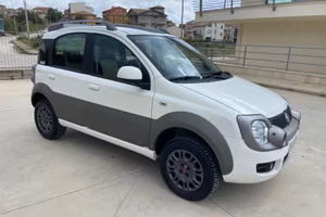 Fiat Panda 4x4 cross 1.3 MTJ 75cv 2012