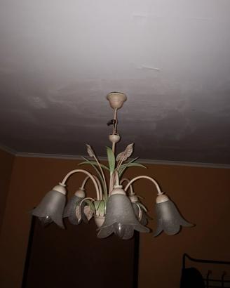 2 Lampadari stile capodimonte