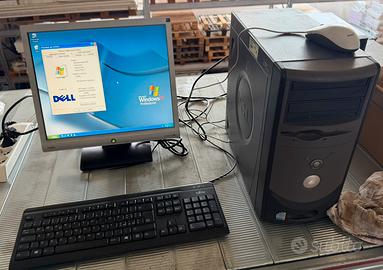 Computer fisso Dell con schermo Benq 17”