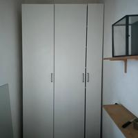 armadio bianco a due moduli 50€