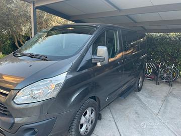 Ford Tourneo Custom