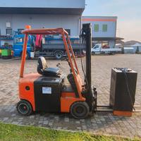 Carrello elevatore lugli e20 batterie nuove