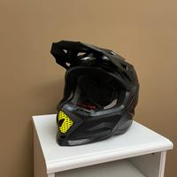 Casco UFO da cross