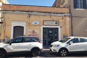 Bottega presso Clinica Morgagni - Barriera