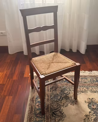4 sedie in legno