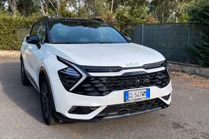 Kia sportage full hybrid gt line plus prium pack