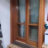  nr 4 porte finestra in legno  massello