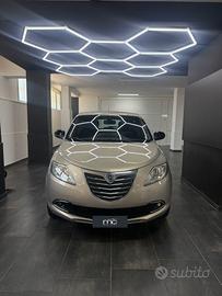 Lancia Ypsilon 0.9 TwinAir 85 CV 5 porte Metano Ec