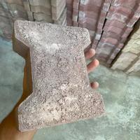 Autobloccanti a doppia T