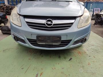 Paraurti anteriore OPEL CORSA D del 2008