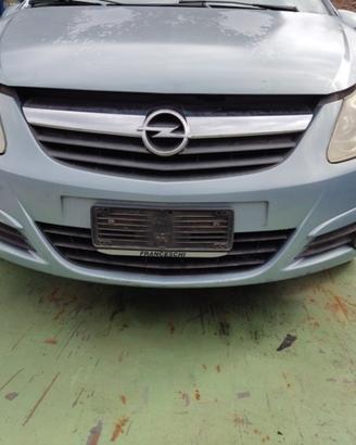 Paraurti anteriore OPEL CORSA D del 2008