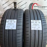 2 PNEUMATICI 235/45 R19 MICHELIN INVERNALI 70%