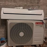 Condizionatore + split Ariston