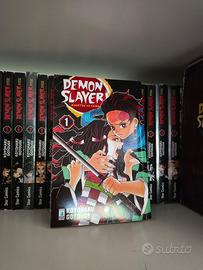 DEMON SLAYER SERIE COMPLETA MANGA + BOX + GADGET