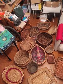 cestini in paglia e vimini 