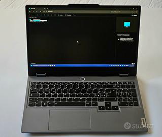 Pc Lenovo LOQ 15IRX9 - 15,6" GeForce RTX™ 4050