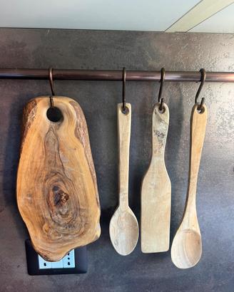 Oggetti da cucina in legno