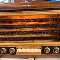 Radio Phonola vintage a valvole anni ’50