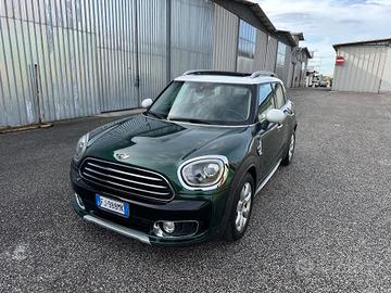 Mini Cooper D Countryman 2.0 5 PT HYPE TETTO