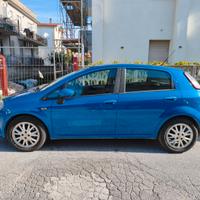 Fiat Punto Evo 1.3 mj 95cv-Da rivedere il motore