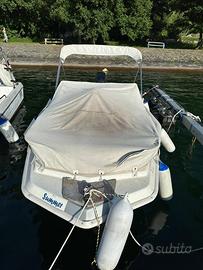 Barca natante 5 metri senza motore