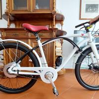 City Bike E-Bike Ferrara White/Black