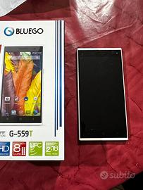Bluego smartphone senza batteria