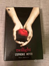 Libro “Twilight”