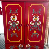 Mobiletto per bambole vintage