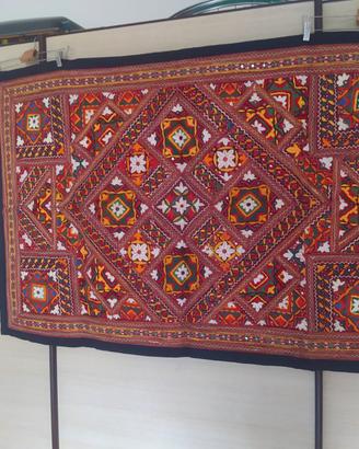 Arazzo Indiano Fiorato con Specchietti 157x106