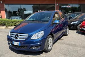 Mercedes-benz B 180 AUTOMATIC Premium