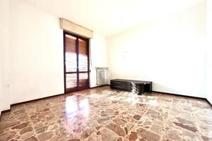 4 LOCALI A TORTONA