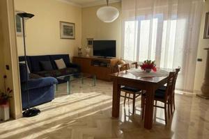 Villa Fastiggi in trifamiliare