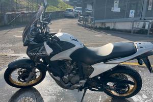 Honda Transalp XL 700 V (2013)