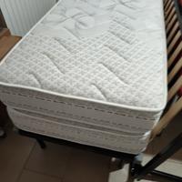 2 LETTI SINGOLI "MONDO CONVENIENZA" 