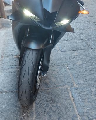 Moto da vetrina 